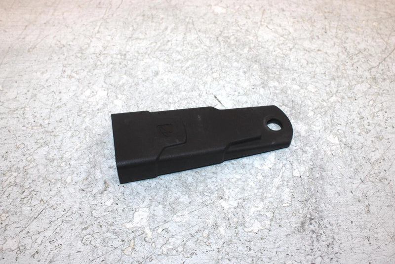 2019 Polaris Ranger 900 Xp Oem Seat Belt Housing 2635118 2638785 XP6.1