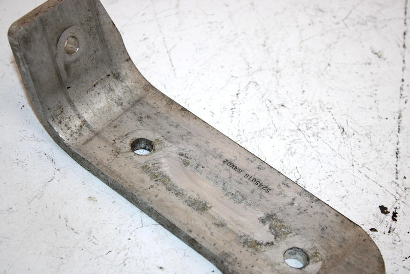 02 Polaris Super Sport 550 Oem Right Engine Motor Mount Plate 5245016 SP201