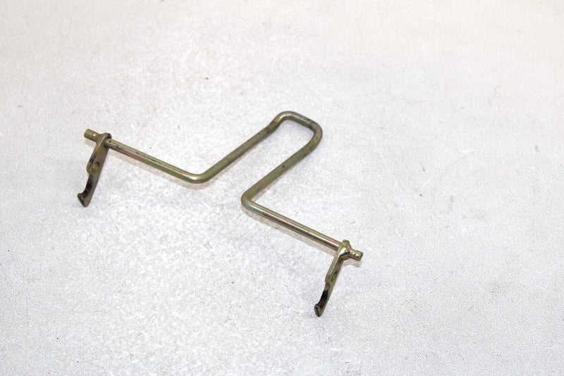 97 Polaris Xplorer 400l Oem Seat Latch 1040387 Q2813