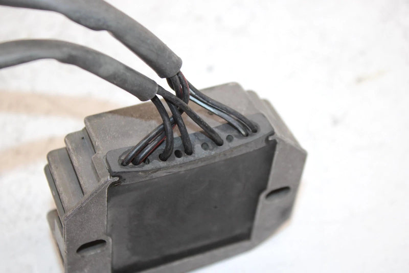04 Polaris Predator Oem Voltage Regulator 4010654 4012536 AP62