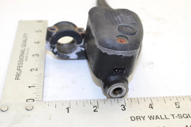 2005 Polaris Sportsman 700 Oem Front Brake Master Cylinder 2010238 Q5440
