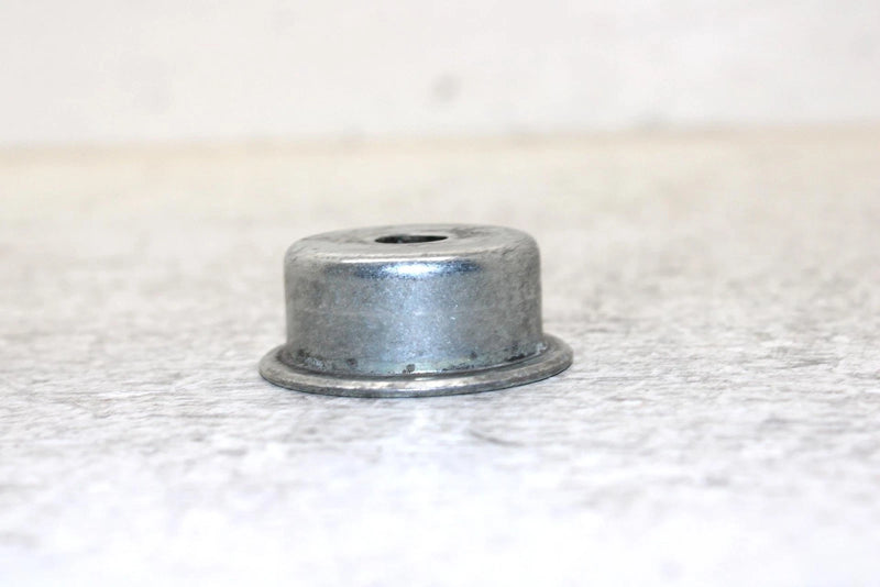 1995 Yamaha Vmax 500 Oem Front Shock Retainer 8BN-22401-00-00 SY34