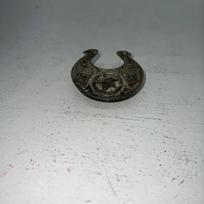 New Women’s Award Design Silver Star Buckle. MRB8502 A-122