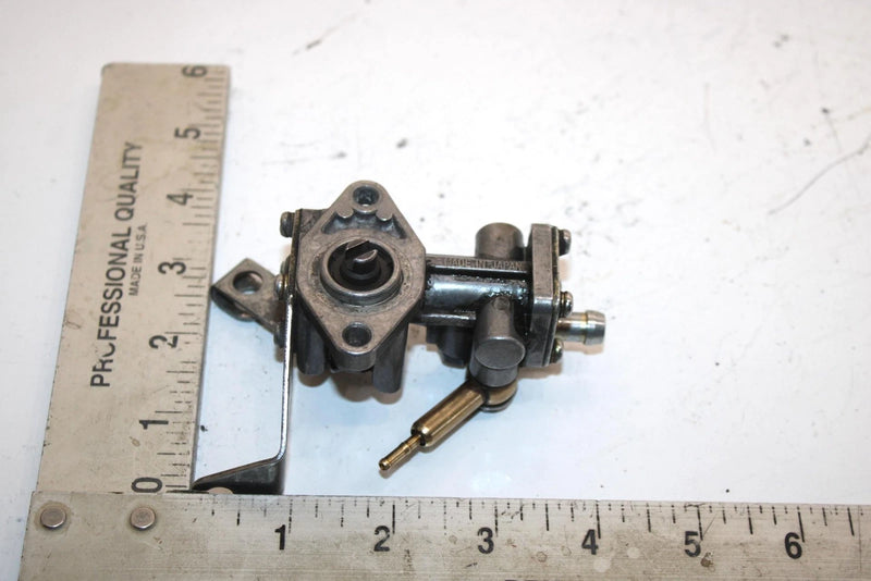01 Arctic Cat Z 440 Sno Pro Oem Oil Pump 3005-924 SAS8