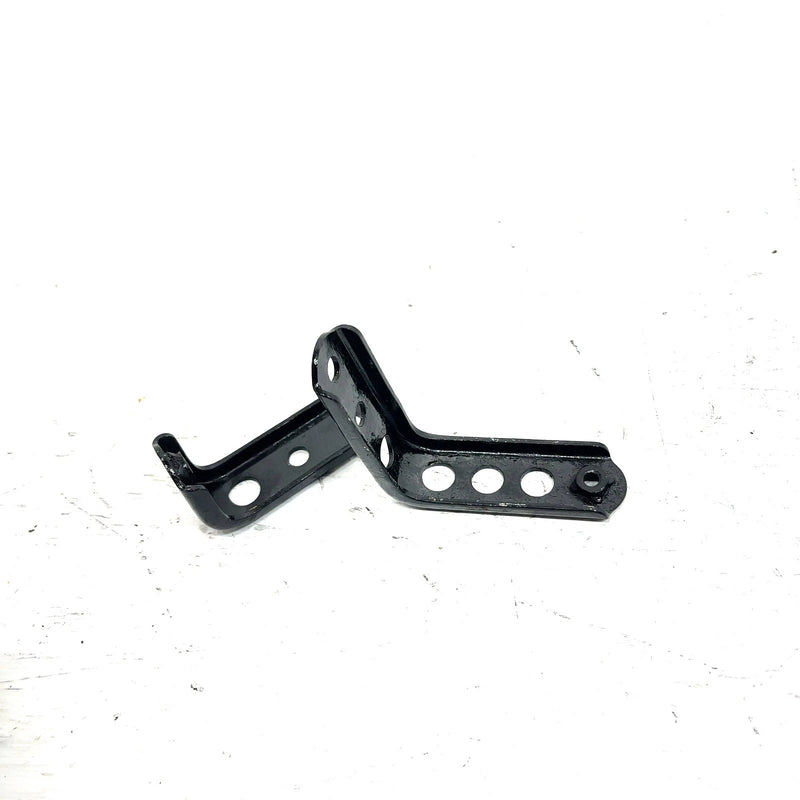 86-89 Yamaha Moto 4 YFM200DX OEM Rear Fender Mount Brackets 29U-21613-00-00 AY68
