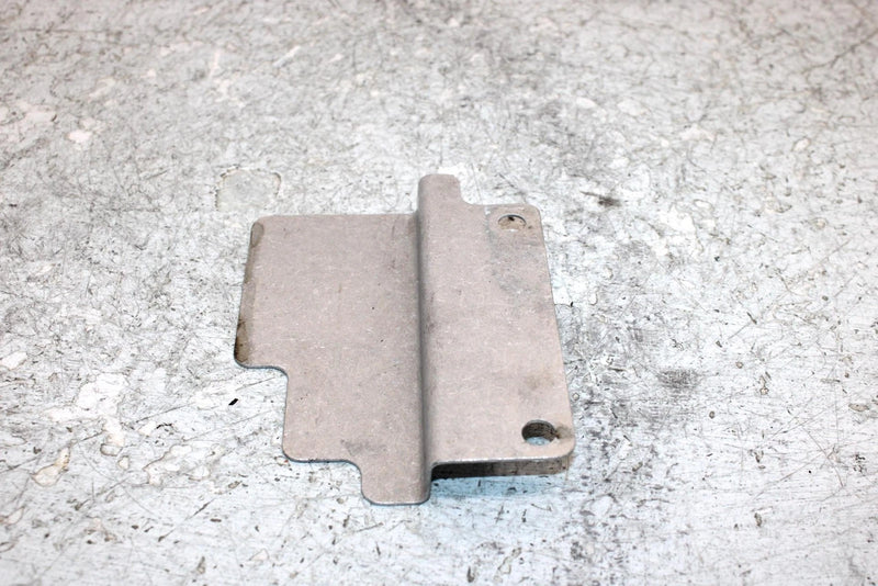 2015 Polaris Ranger 570 Eps Oem Brake Master Cylinder Shield 5251507 XP5.2