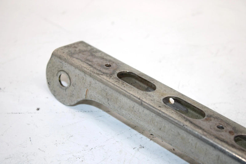 01 Ski-doo Mxz 800 Oem Upper Arm Bracket 505070010 SSS