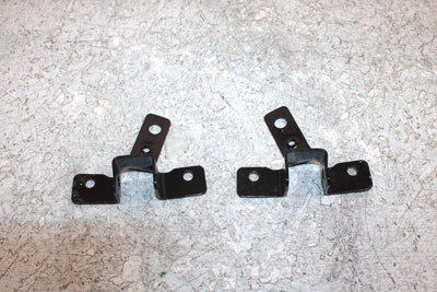 2006 Polaris Sportsman 500 Oem Upper Seat Backrest Bracket Set 5249636-067 AP186
