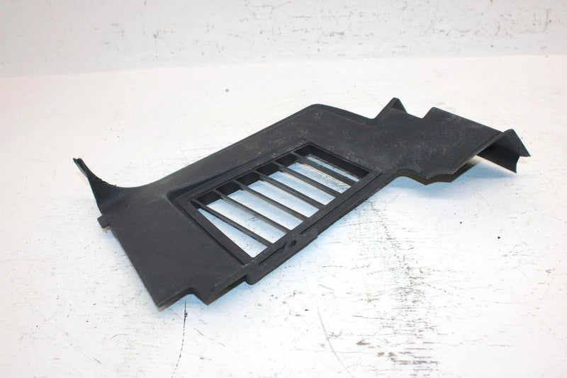 1989 Yamaha Inviter Oem Left Rear Louver 83U-77131-00-00 SY17