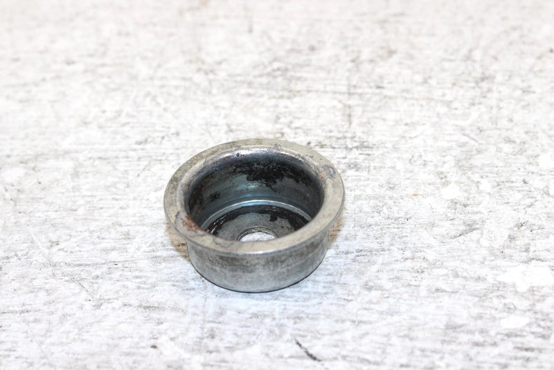 1996 Yamaha Vmax 600 Oem Front Strut Retainer SY29