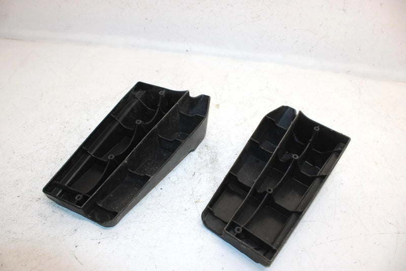 02 Ski-doo Grand Touring 500 Oem Passenger Footrest Set 572088700 SS24