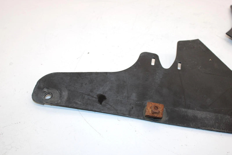 99 Kawasaki Prairie 400 4x4 Oem Right Inner Fender Cover 14091-1075 AK16