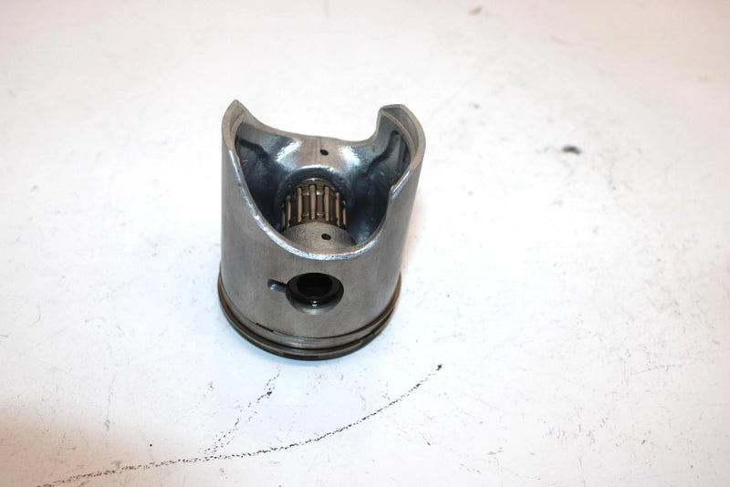 97 Polaris Xcr 600 Oem Piston (STD) 3085297 Q5270