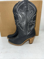 New Women’s Grey Capezio Cowboy Boots. L702 6.5 6 1/2 M. 19-47