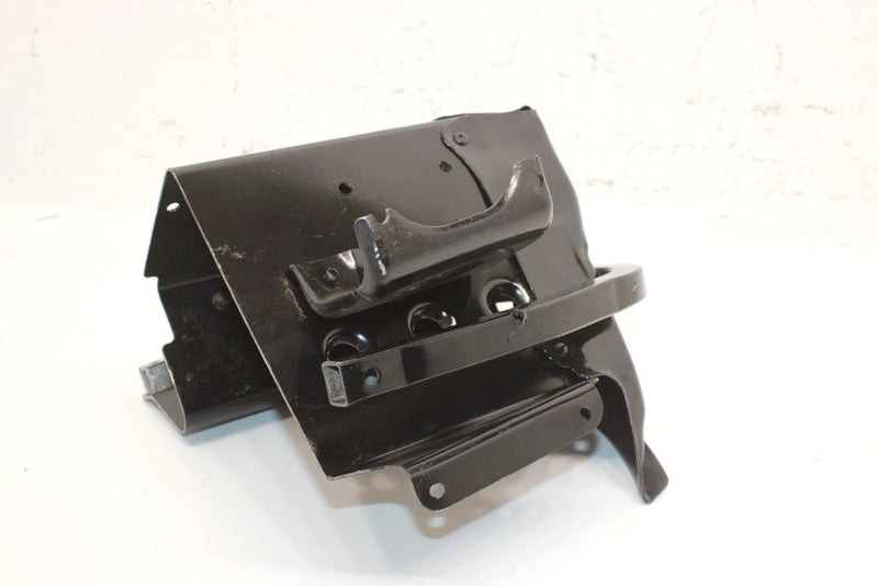 1988 Yamaha Phazer Oem Left Footrest 83V-21910-01-00 SY26