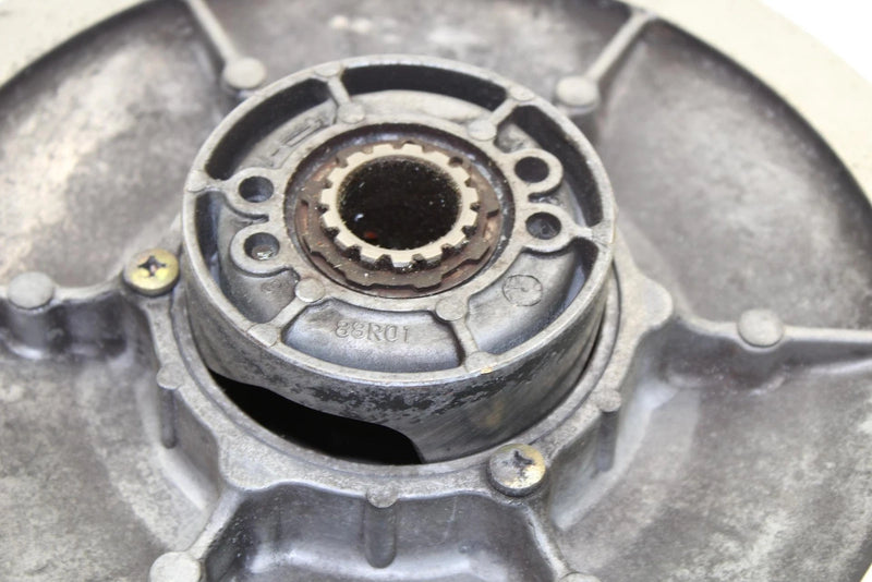 1992 Yamaha Exciter Ii Oem Secondary Driven Clutch Assembly 88R-17660-01-00 SY74
