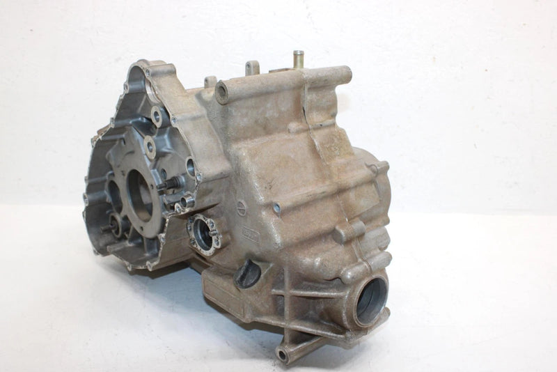 2005 Arctic Cat 500 4x4 Oem Crankcase 3402-708 AA1