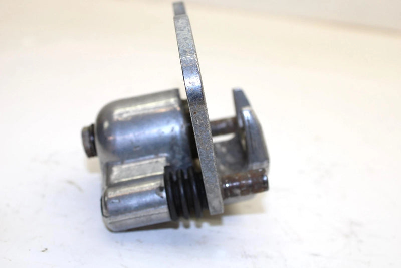 05 Polaris Sportsman 700 EFI OEM Front Left Caliper 1911540 AP109