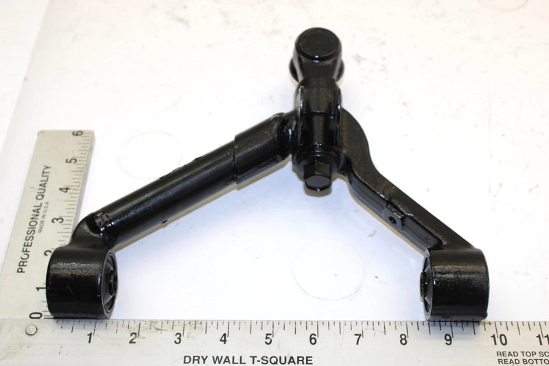 1988 Suzuki Quadrunner 250 Oem Front Upper Right A Arm 52430-19B11 AS18