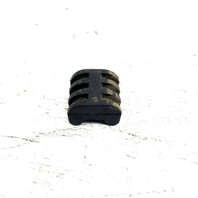 2012 Yamaha Grizzly 550 YFM550 4x4 OEM Fuel Tank Dampner 1HP-F4181-00-00 AY65