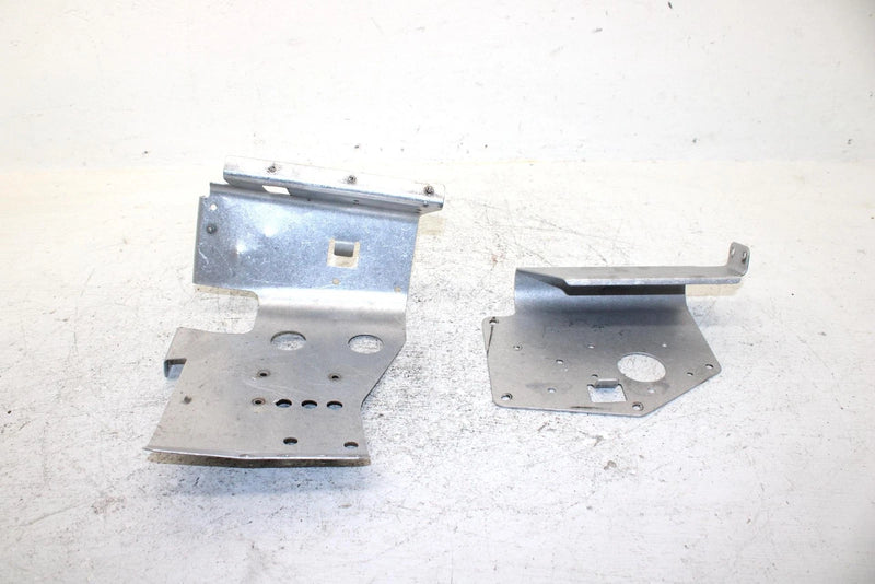 1999 Yamaha Vmax 600 Sx Oem Right Footrest 8CR-21970-08-00 SY5