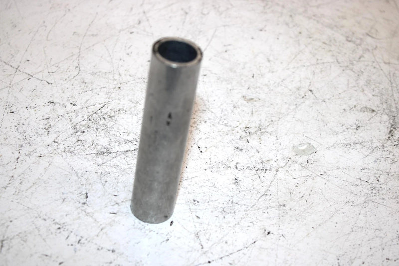 08 Arctic Cat M1000 Sno Pro Efi 153in Oem Rear Axle (Spacer) 1604-810 SAS5