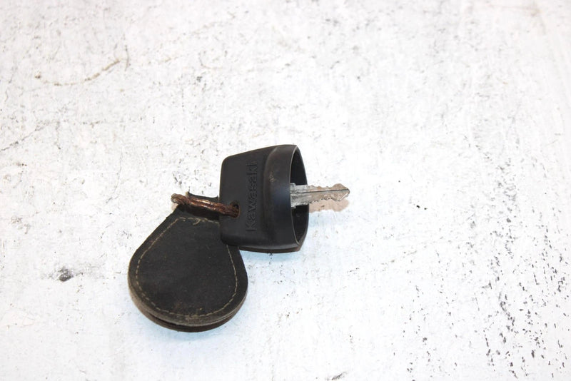 1994 Kawasaki Bayou 220 Oem Ignition Key Switch 27005-1131 AK3