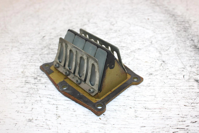 1995 Yamaha Vmax 600 Oem Reed Valve 8CA-13610-00-00 Q5608