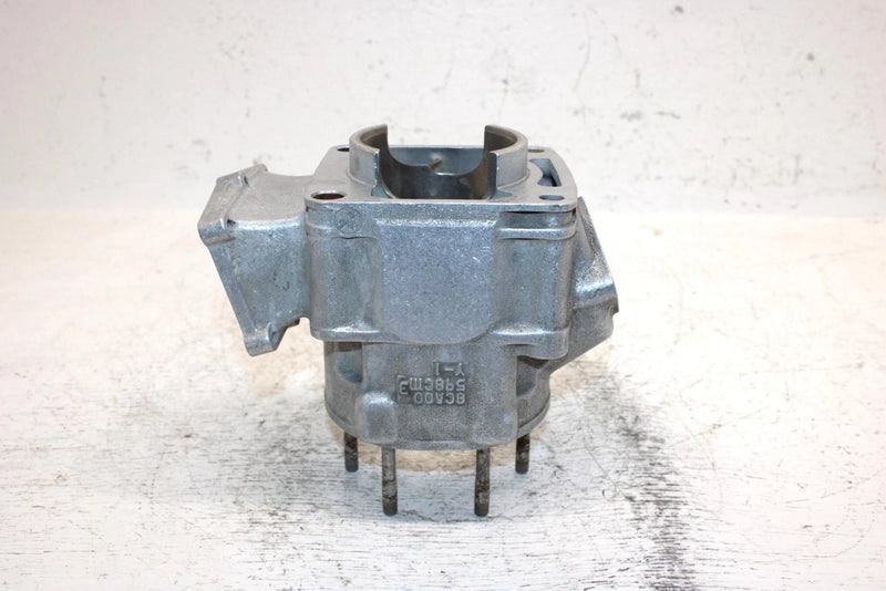 1995 Yamaha Vmax 600 Oem 75mm Bore Cylinder Head 8CA-11311-00-00 SY11