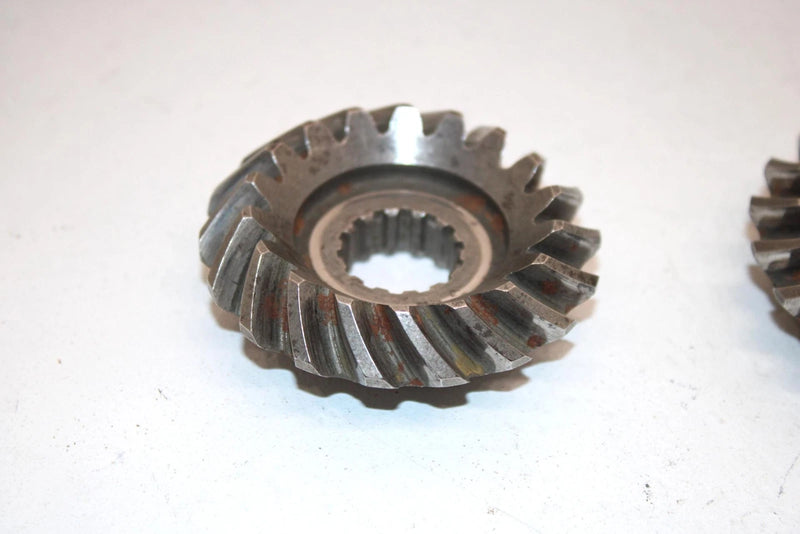 84 Yamaha  Tri Moto 225 Ytm225dxl Oem Middle Gear Comp 24W-Y1754-00-00 AYS