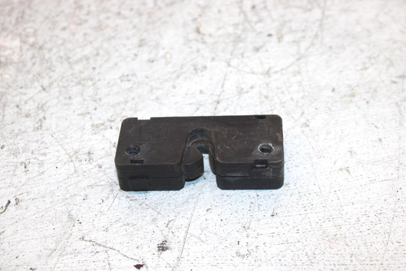 2019 Polaris Ranger 900 Xp Oem Tailgate Latch 7081568 XP6