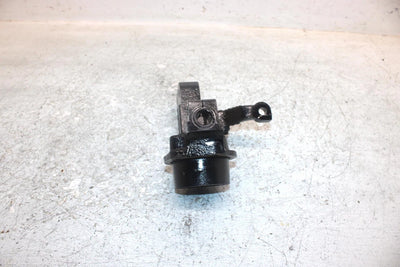 1994 Yamaha  Timberwolf 4wd Oem Right Steering Knuckle 4KD-23502-01-00 AY25
