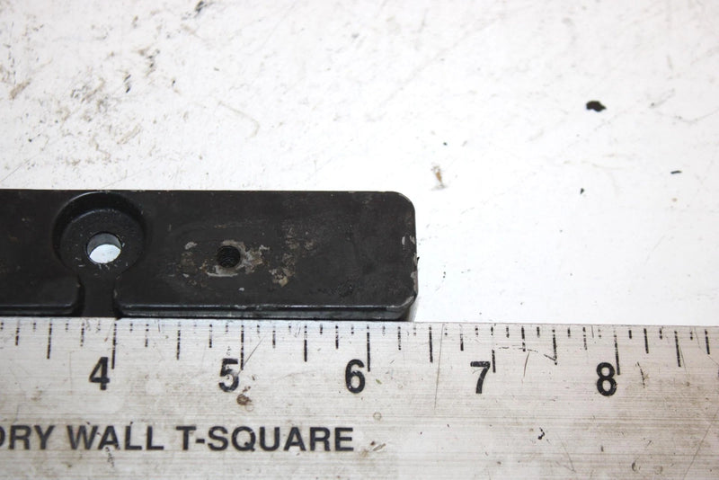1990 Kawasaki 650 Ts Oem Right Exhaust Mount 39009-3703 JK8