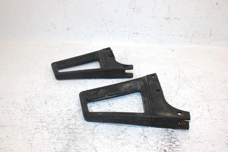 1997 Yamaha Venture Tr Oem Rear Bumper Grab Bar 8X0-77571-00-00 SY15