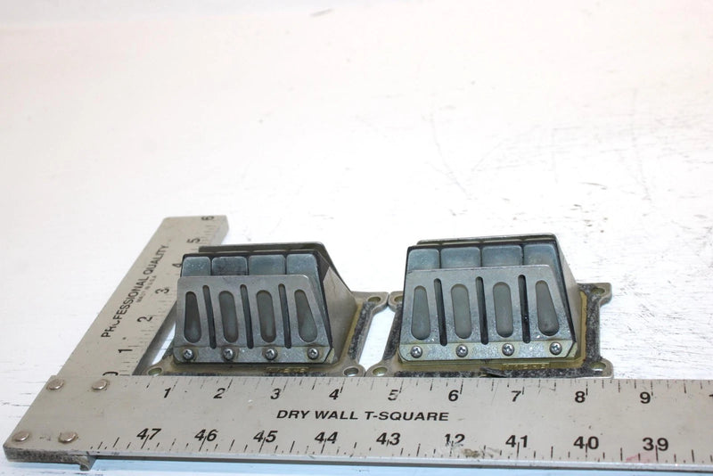 1994 Yamaha Vmax 600 Oem Reed Valve Pair 8CA-13610-00-00 SY25