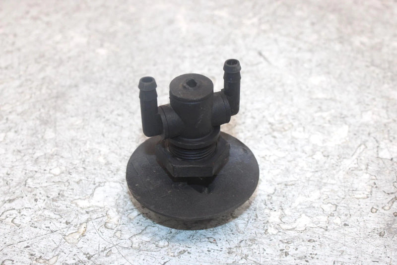 2004 Polaris Trail Boss 330 Oem 3 Way Fuel Petcock 7052161 AP117