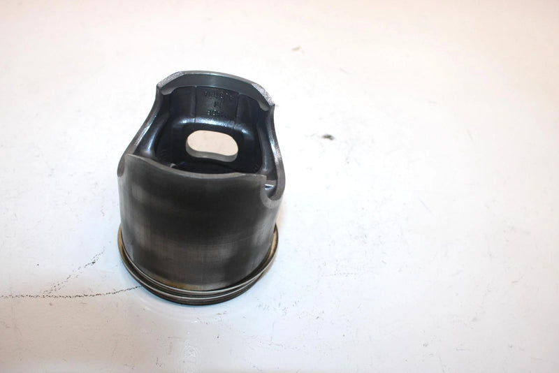 05 Polaris Fusion 900 Oem Piston (STD) 2203098 SP201