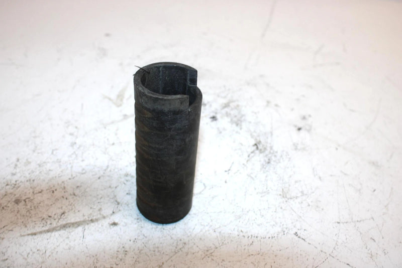 97 Polaris Indy 500 Oem Spring Sleeve 5431923 Q4059