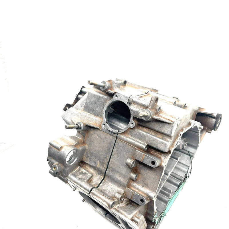 07-22 Can-Am Outlander 650 4x4 XT HO EFI OEM Crankcase 420685317 AB17