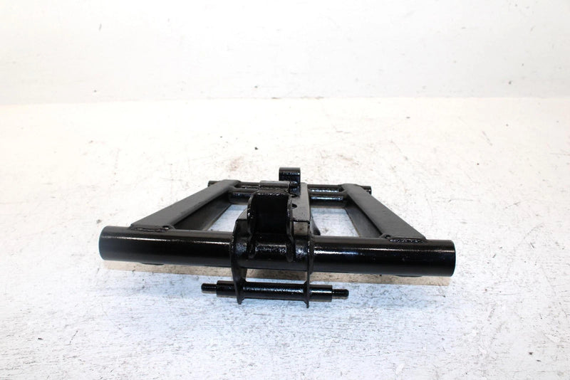 1995 Yamaha Vmax 600 Le Oem Rear Torque Arm 8AV-47332-01-00 SY21