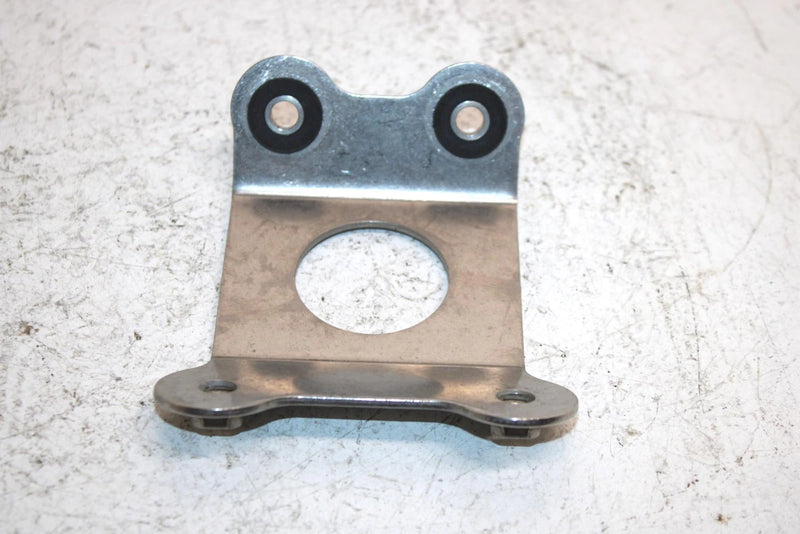 1994 Kawasaki 750 Ss Super Sport Oem Front Seat Bracket 11047-3766 JK9