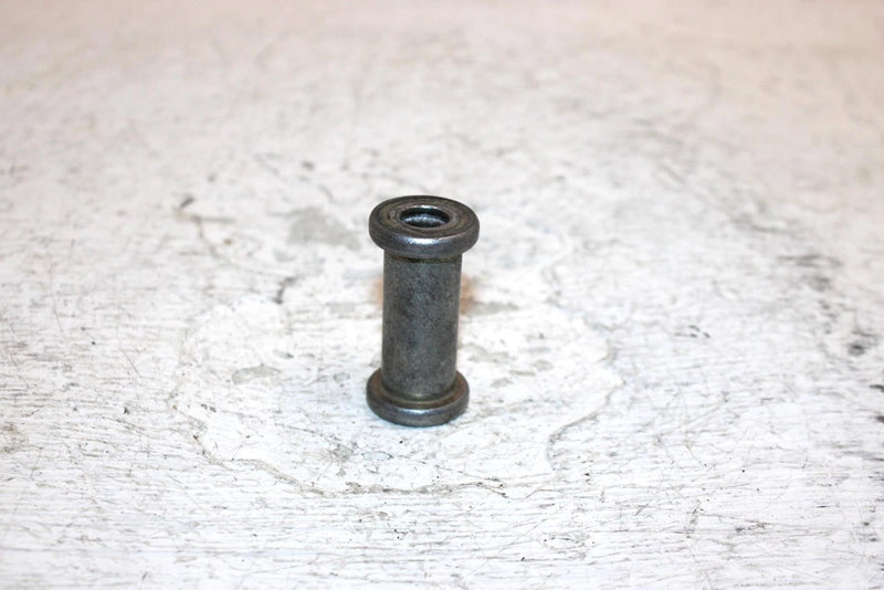 1986 Honda Trx 350 A Fourtrax 4x4 Oem Engine Mount Spacer 50252-HA0-000 AH43