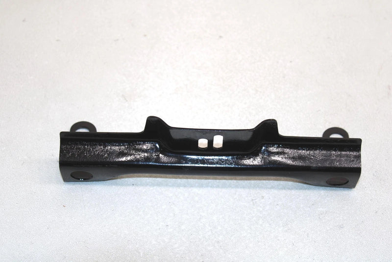 02 Polaris Magnum 325 4x4 Oem Carburetor Support Bracket 5245671-067 Q5439