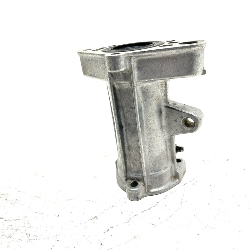 83-84 Suzuki ALT125 OEM Rear Axle Housing 64720-24302 AS29