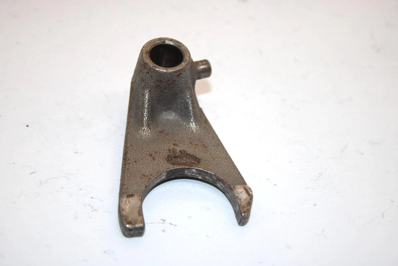 83 Suzuki Alt125 3x9 Model D  Oem Shift Fork #3 25231-24200 AS12