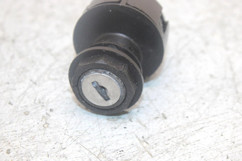 2004 Polaris Trail Boss 330 Oem Ignition Key Switch 4081556 AP117