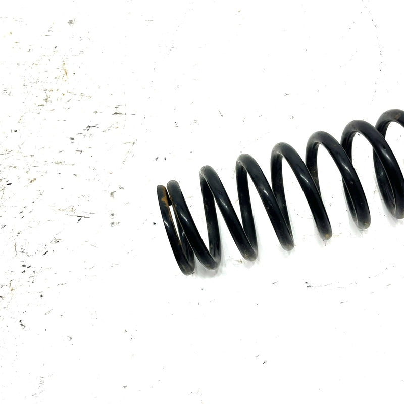 2001 Polaris Magnum 325 4X4 OEM Rear Suspension Spring 7041849-067 AP202