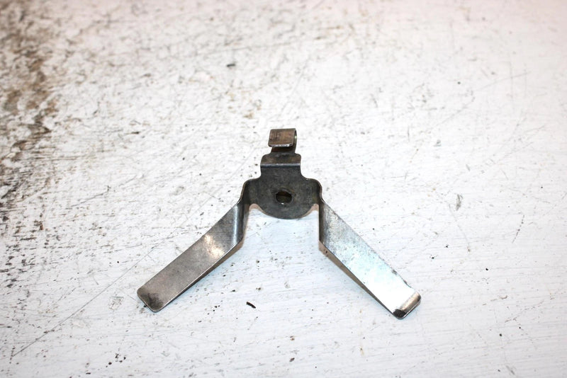 1993 Kawasaki Bayou 300 Oem Fuel Tank Bracket 92037-1982 AK24