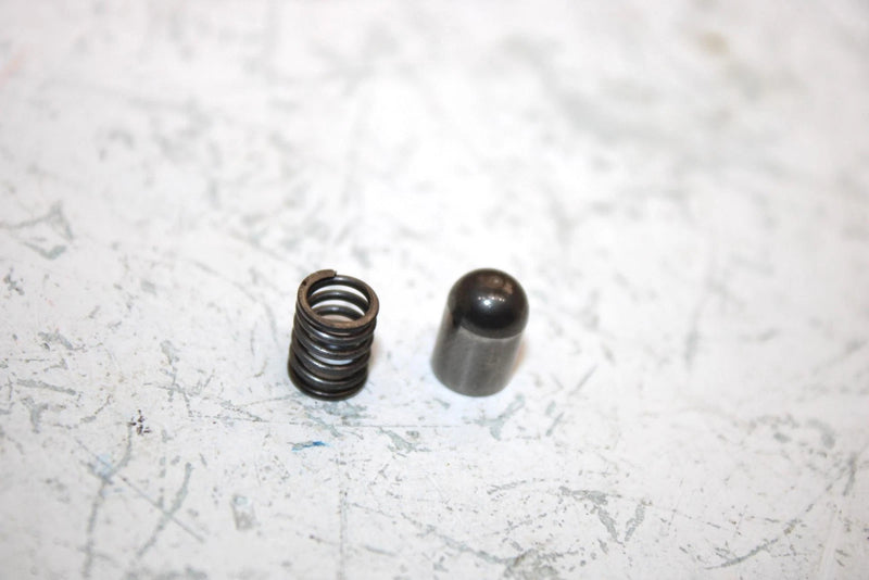 87 Polaris Trail Boss 4x4 Oem Plunger/Spring 3250014 3250015 AP9
