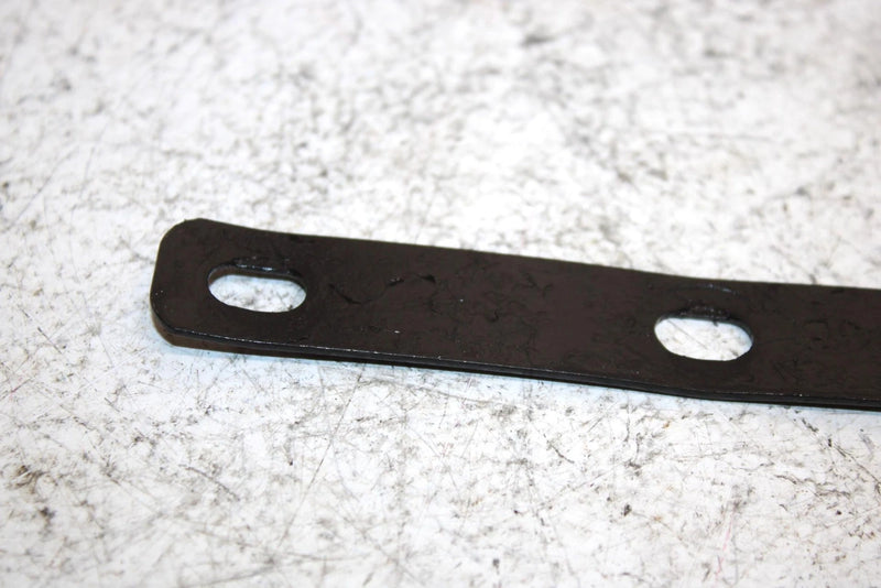 96 Polaris Trail Boss Oem Mud Flap Bracket Pair 5430973-133 AP74